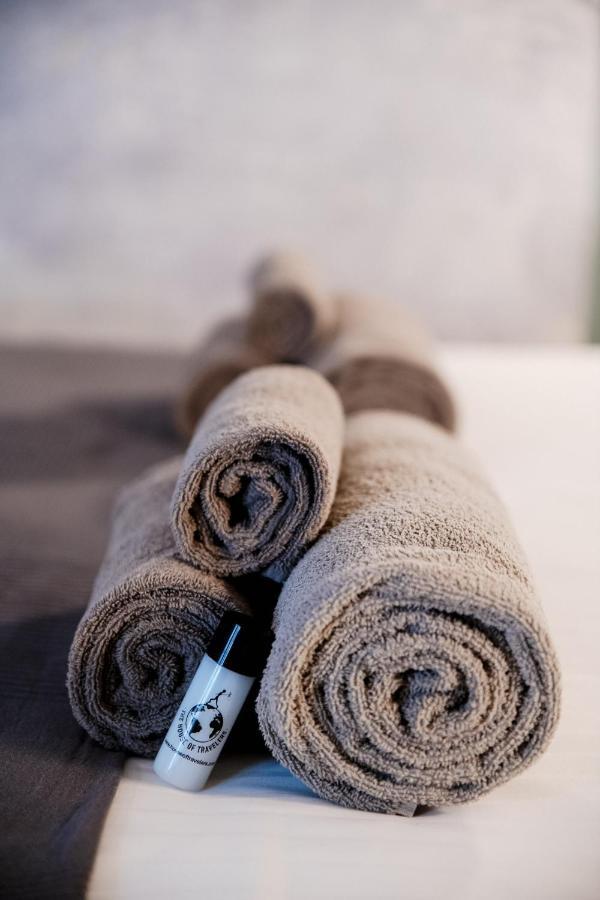 Maisonnette - The House Of Travelers Apartment *